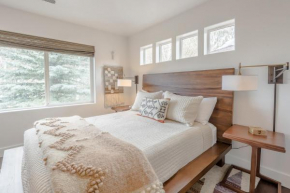Autumn Woods Townhome 477 - Modern Décor Close to Downtown Ketchum & Bald Mt